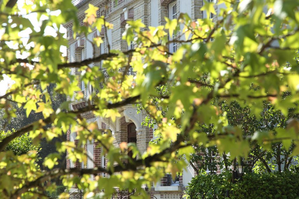 Manoir Le Mesnil Panzió Saint-Martin-aux-Chartrains Kültér fotó